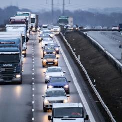 Johan Nilsson/TT: Även tunga transporter kan bli lönsamma med eldrift enligt en studie. Arkivbild.