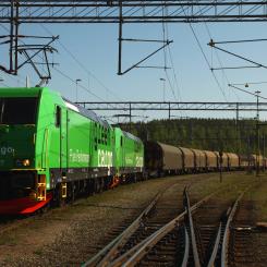 Utöver investeringar i egna järnvägsspår ökar även efterfrågan på intermodala godstransporter. BILD: GREEN CARGO