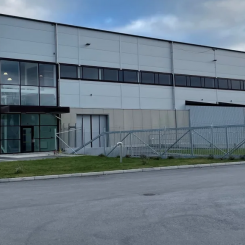 LloydsApotek nya lager i Järfälla. Foto: LloydsApotek