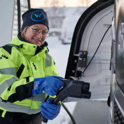 Helena Hedman, lastbilschaufför på Wibax Logistics. Helena Hedman, lastbilschaufför på Wibax Logistics. Foto: Wibax