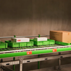 Bring har utökat med fler utlämningsställen och skapat nya samarbeten för att hantera de ökade paketvolymerna. Foto: Bring