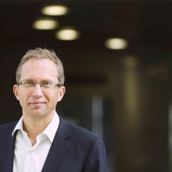 Under ceremonin framhöll Alstoms styrelseordförande och VD Henri Poupart-Lafarge, Alstoms innovationsarbete och uttryckte en stark ambition att inte bara bidra till, utan även växa med Sveriges framstående innovationsmiljö. Foto: Messe Berlin