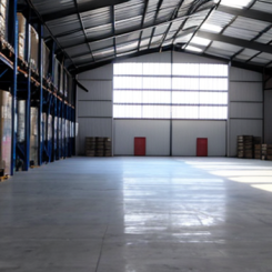 Ett eget lager eller att hyra in sig i en befintligt anläggning? Bild: Arkiv