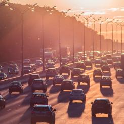 Stor risk att bilägare drabbas när 2G- och 3G-nät släcks ned 2025 Foto: aleksandr popov/unsplash