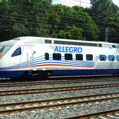 Allegro/Sm6-tåg i Helsingfors. Foto: Wikipedia Common, kredit: Ralf Roletschek