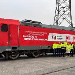 Kombitrafik mellan Tyskland och Sverige är strategiskt viktig, inte minst för industrigods, skogsprodukter och konsumentvaror. Samtidigt är konkurrensen från vägtransporter fortsatt stark, särskilt när det gäller flexibilitet och kortare transporter. Foto: DB Cargo