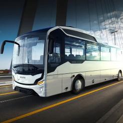 En naturgasdriven version av Anadolu Isuzus 13 meter långa Kendo-långfärdsbuss, varav en nu ska byggas om för att drivas med Cummins vätgasförbränningsmotor.
Foto: Anadolu Isuzu