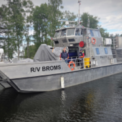 R/V Broms på Göta Kanal. Foto: Marko T Wramén.