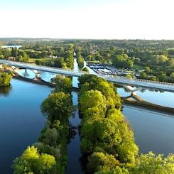 Bildtext:
Arbetet med HS2 fortskrider. Colne Valley-viadukten, Storbritanniens längsta järnvägsbro, är nu färdigställd. Foto: HS2 Ltd