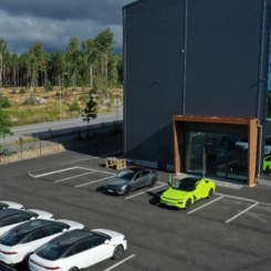 XPENG öppnar service- och leveranscenter i Stockholm, Järfälla. Foto: Croisette