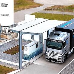 Den första tankstationen utrustad med denna nya teknik har invigts i närheten av Wörth am Rhein i Tyskland, där Mercedes-Benz producerar sina lastbilar och snart kommer att testa sin Mercedes-Benz GenH2 Truck modell. Bild: Daimler Truck