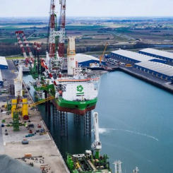 ABB levererar landanslutning i hamn i Nederländerna. Foto: ABB