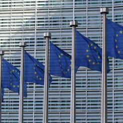 Europeiska fordonstillverkare och leverantörer anser att EU:s regler hämmar innovation. Foto; Guillaume Périgois/Unsplash