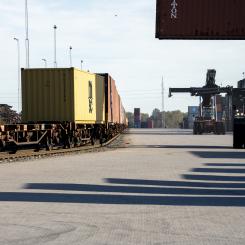 Godsmängderna på pendeln ökade markant under förra året. 2024 transporterades över 57 000 containrar (TEU) på pendeln. Foto: Göteborgs Hamn