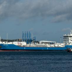 Furu Valö vid kaj i Energihamnen .Foto: Göteborgs Hamn
