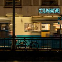 Västsverige kännetecknas av ett starkt kluster av personbil-, lastbils-, buss-, båt-, flyg- och andra transportföretag. Foto: Hans Ott/Unsplash