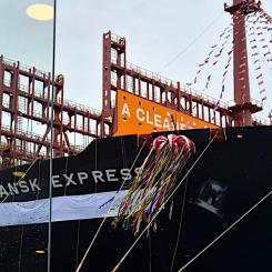 Fartyg med ny dualbränsleteknologi. Foto: Hapag- Lloyd
