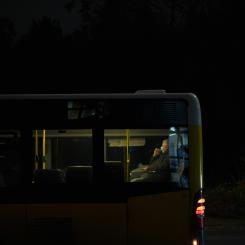 Jönköpings Länstrafik inför en testperiod med så kallade nattstopp på utvalda busslinjer. Foto: Jonas Tebbe/Unsplash