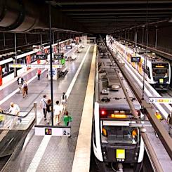 Ferrocarrils de la Generalitat de Catalunya använder planeringsprogramvara från de Berlinbaserade IT-specialisterna IVU Traffic Technologies för planering och styrning av hela sitt järnvägsnät. Bilden visar stationen i Barcelona. Foto: Ferrocarrils de la Generalitat de Catalunya