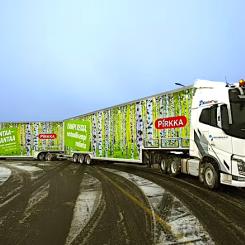 Stora lastbilsekipage har numera blivit en praktisk kompromiss i länder där avstånden är långa och godstransporterna domineras av råvaror och bulk. Foto: Kesko, kredit: Jani Lindström