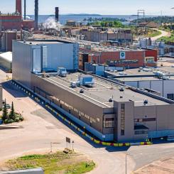Arctic Sisu Corporation, ett finländskt energiteknikföretag, vill uppföra en anläggning inom Kotkamills fabriksområde. Foto: Kotkamills