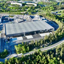 Den nya fastigheten i Kallhäll.  Foto: Logicenters