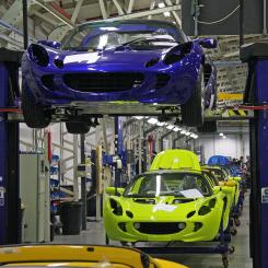 Brittiska biltillverkaren Lotus produktionslinje. Foto: Wikipedia Common, kredit: Lotus