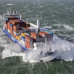 Samskips "Helgafell" är ett av de fartyg som är aktuella för anlöp i Göteborgs hamn när trafiken startar i april. Bild: Samskip.