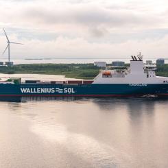 Fartyg på väg genom Bottniska viken. Foto: Kimmo Peränen