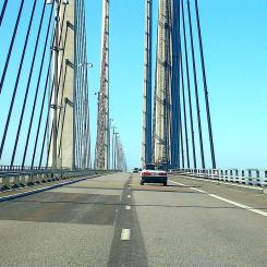 Planerna inkluderar en omfattande utveckling av både person- och godstransporter, där bland annat nya Öresundståg och ökat utrymme för långdistansresor från Stockholm och Göteborg till Köpenhamn ingår. Foto: Wikipedia Common, kredit: Väsk