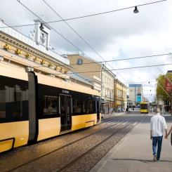 Genom centrum. På illustrationsbilden passerar Åbos spårvagn förbi Saluhallen. FOTO: Åbo spårvägsallians