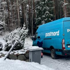 Paket som kastas och förstörda leveranser från Postnord upprör eskilstunaborna.Bild är hämtad från annan ort. Foto: Stina Wickenberg