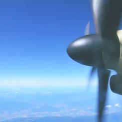 Forskare vid Chalmers tekniska högskola har lyckats utveckla en optimeringsmetod för propellerdesign som banar väg för ett både tyst och energieffektivt elflyg. Foto: Christina Sicoli/Unsplash