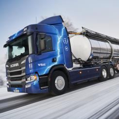 Scania och Wibax elektrifierar tunga tanktransporter i Finland. Foto: Wibax