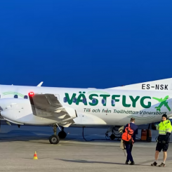 Nypremiär för direktflyget till Bromma från Fyrstads Flygplas. Foto: Trollhättan-Vänersborgs flygplats
