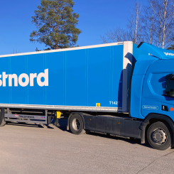 Ellastbilen från Scania heter 25 P A4X2NB och har 300 kW/h batterikapacitet. Foto: Scania