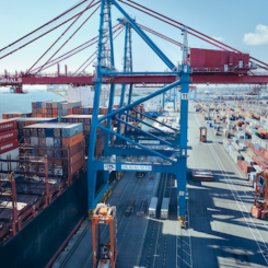 Göteborgs hamn tar större marknadsandelar av den svenska containerfrakten. Foto: Göteborgs Hamn