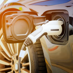 Över hälften av alla nya bilar laddbara. Foto: 2030-sekretariatet