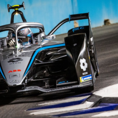 Eventet är en passande arena för ABB:s teknik. Foto: FIA