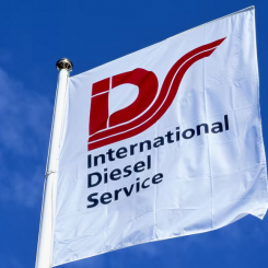 IDS, OKQ8:s servicekoncept för den tunga yrkestrafiken kan nu även tanka på över 80 stationer i Norge. Foto OKQ8
