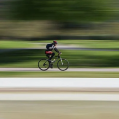 Satsar på  fler cykelresor. Arkivbild