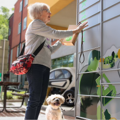 Eftersom boxarna kommer stå utomhus kan man passa på att hämta paket när du gör annat. Foto: Viktor Ginner