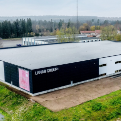 Huvuddelen av fastigheten är byggd 2019 och kommer att miljöcertifieras. Foto: SLP