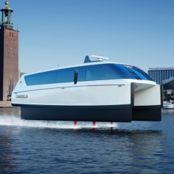 Den eldrivna bärplansbåten Candela ska testas i regionens pendelbåtstrafik mellan Klara Mälarstrand och Tappström på Ekerö. Foto: Candela