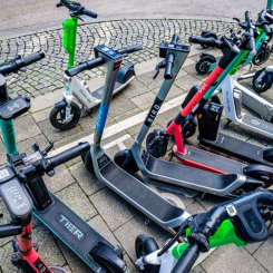 Kommuner inte redo för parkeringsförbud för elsparkcyklar. Foto: Rise