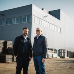 Det nya distributionslagret i Brøndby, på 24 000 kvadratmeter, blir från sensommaren ryggraden i företagets dagliga leveranser av över 20 000 artiklar. Foto: Element Logic