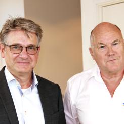 Johnny Bräster, ordförande för Sveriges Bildelsgrossisters Förening och Bo Ericsson, tf vd för Sveriges Fordonsverkstäders Förening, SFVF. Foto:  Sveriges Bildelsgrossisters Förening