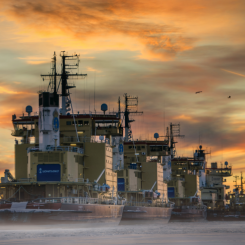 Sjöfartsverkets isbrytare är under hård press. Fotograf/Källa: Daniel Holmgren/Sjöfartsverket