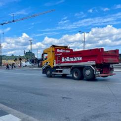 Lastbil vid Slussen i Stockholm. Foto: Stina Wickenberg