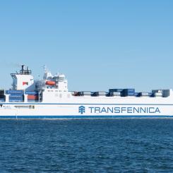 Kombinerad vägtransport med färjetjänster. Foto: Girteka